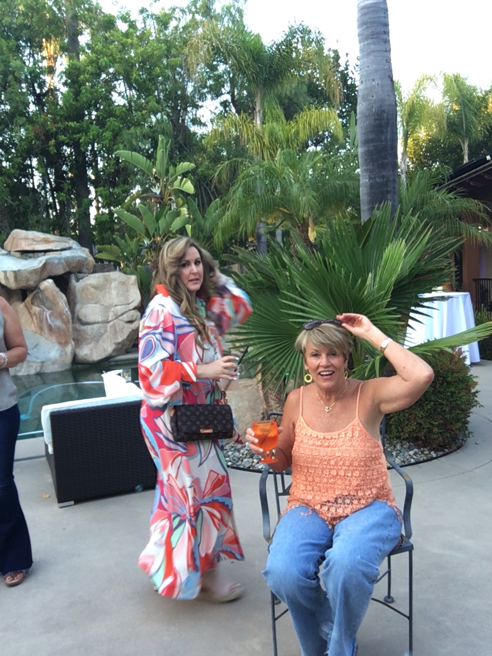 this.props.alt — 2