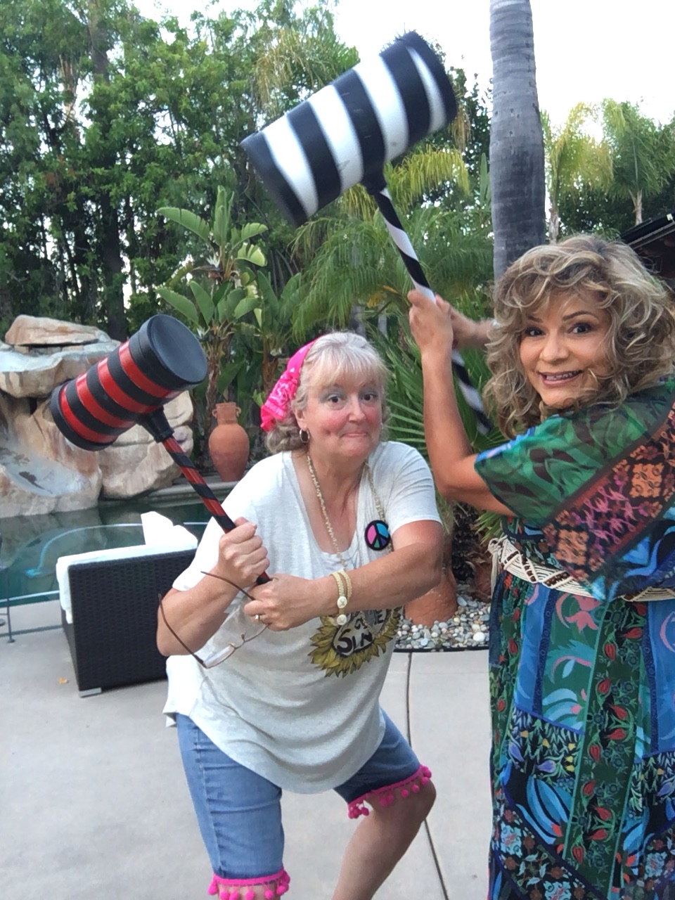 this.props.alt — 2