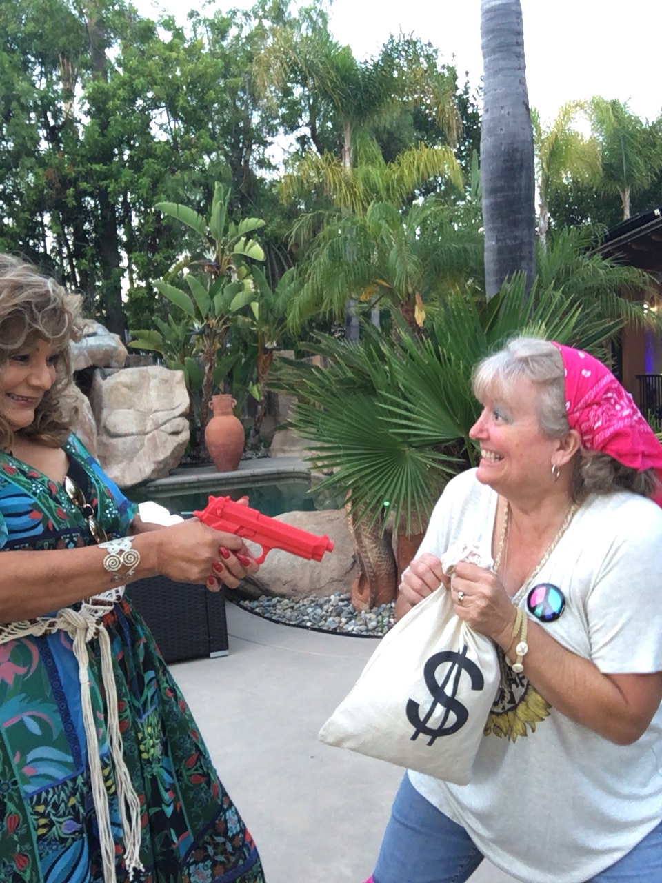 this.props.alt — 2