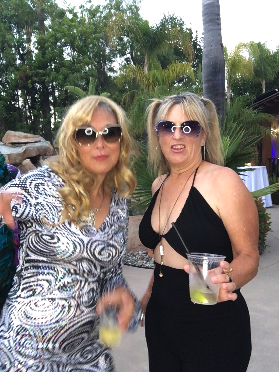 this.props.alt — 2