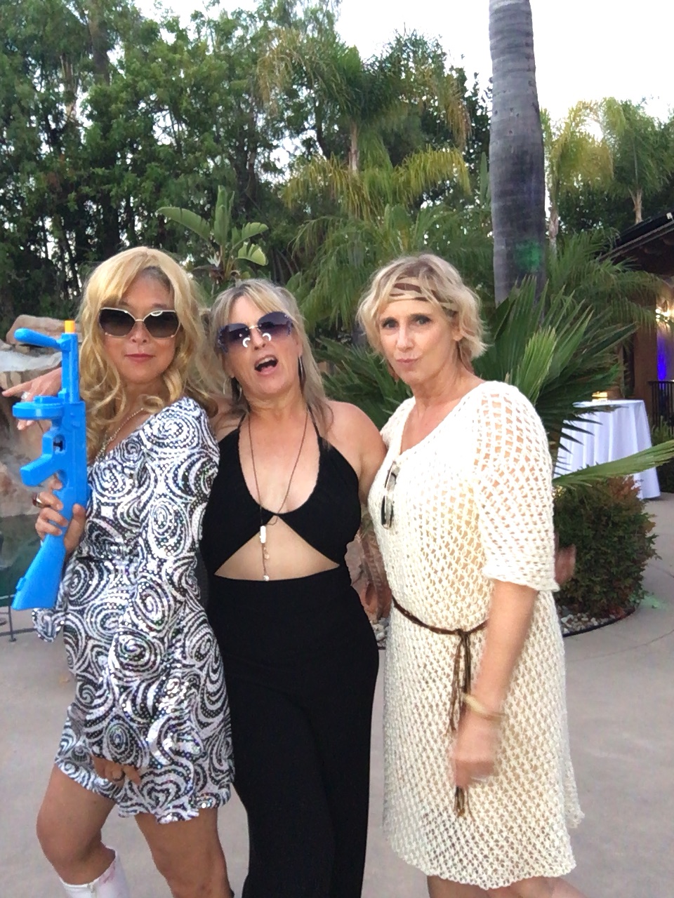 this.props.alt — 2