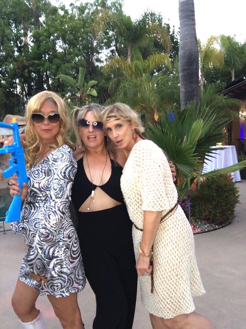 this.props.alt — 1