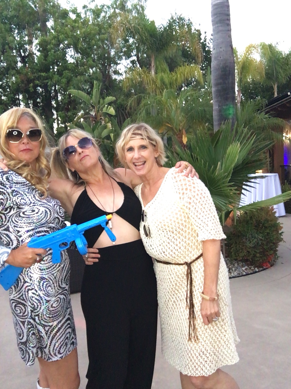 this.props.alt — 2