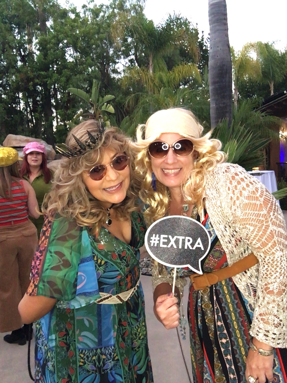 this.props.alt — 2