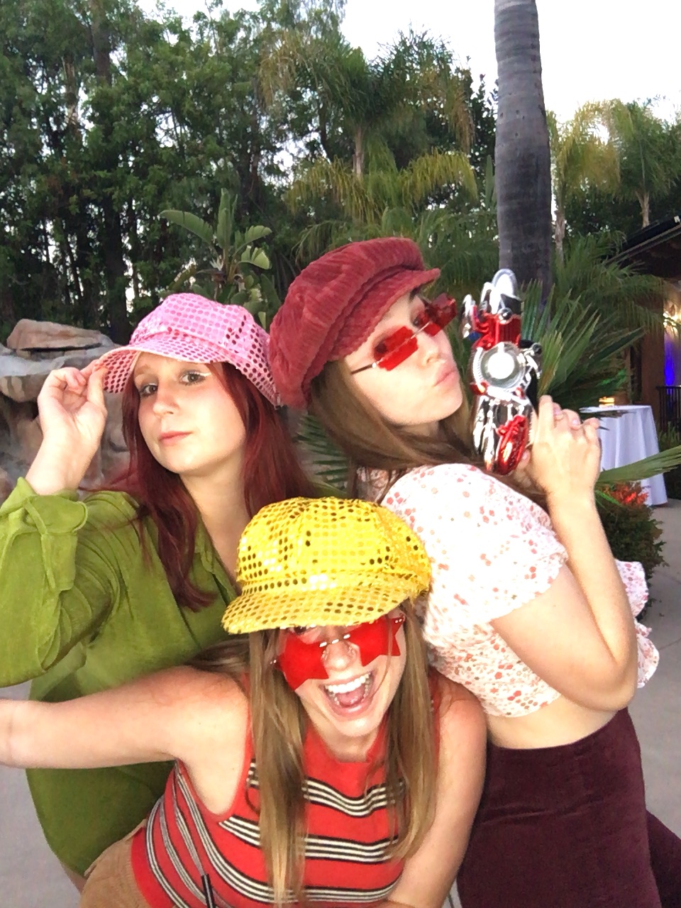 this.props.alt — 2