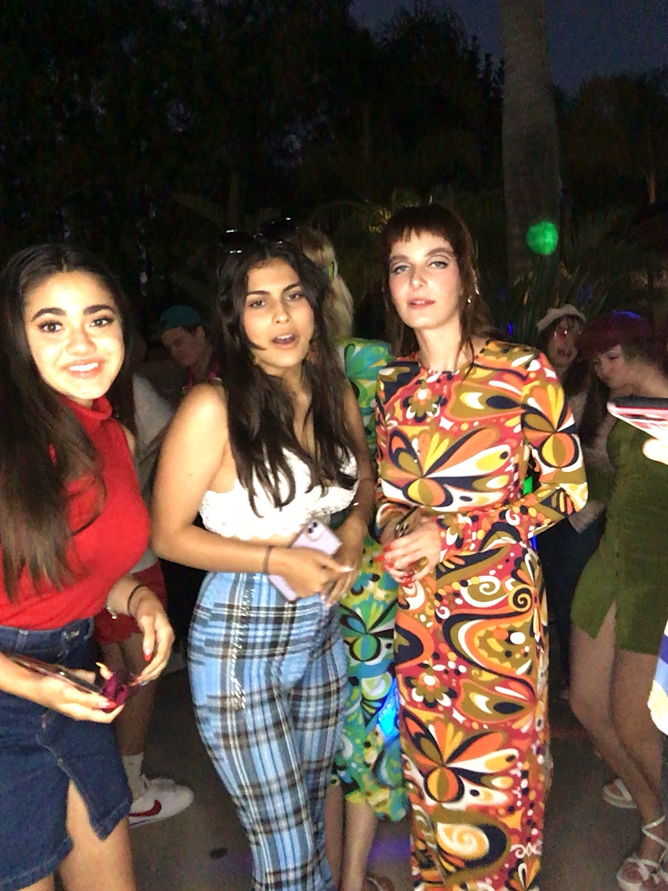 this.props.alt — 2