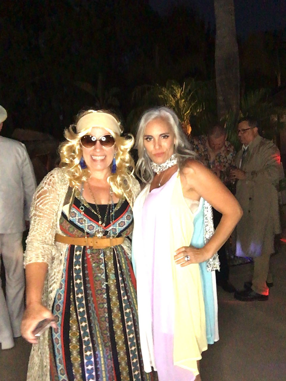 this.props.alt — 2