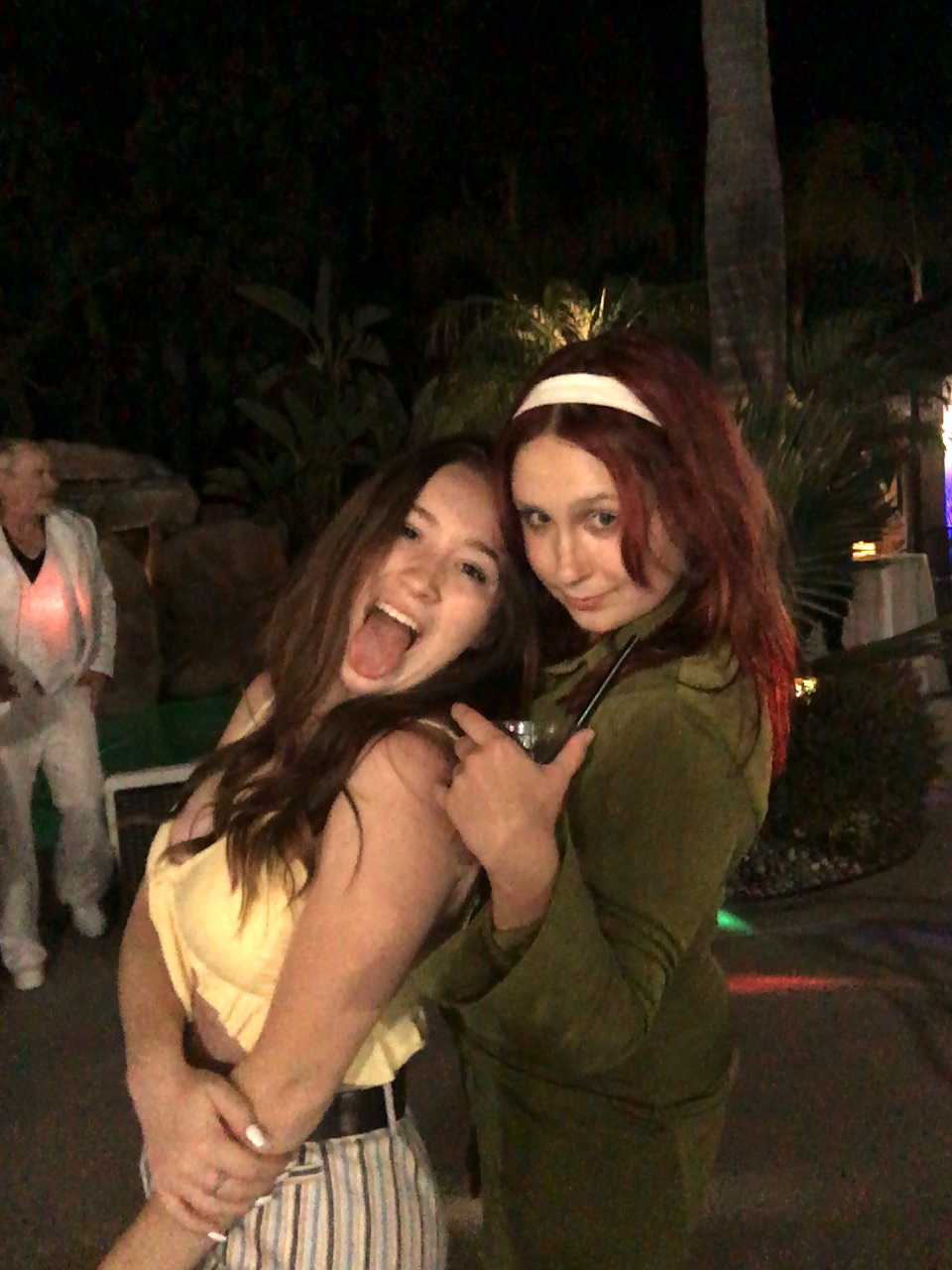 this.props.alt — 2