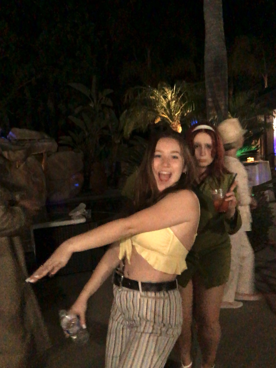 this.props.alt — 2