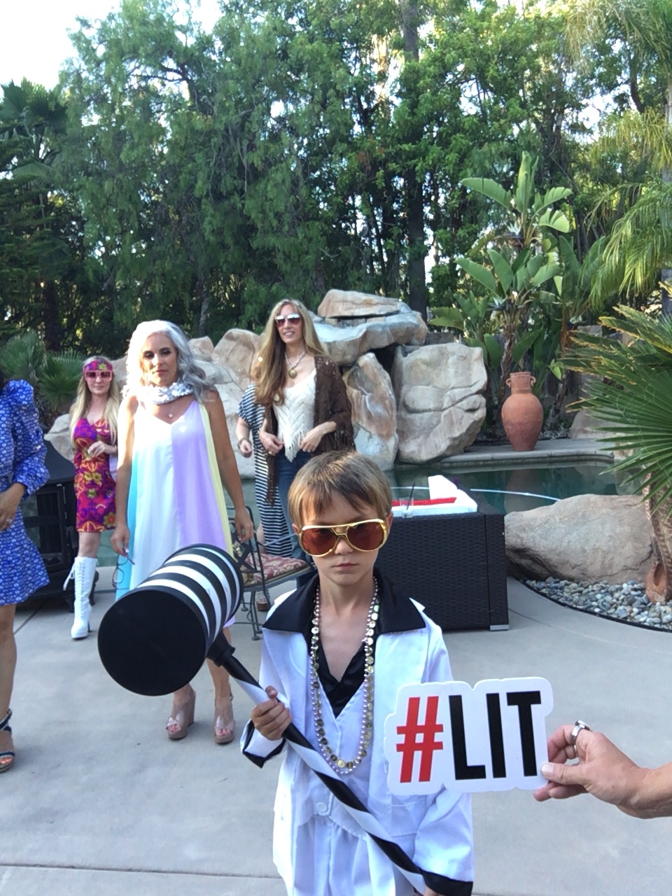 this.props.alt — 2