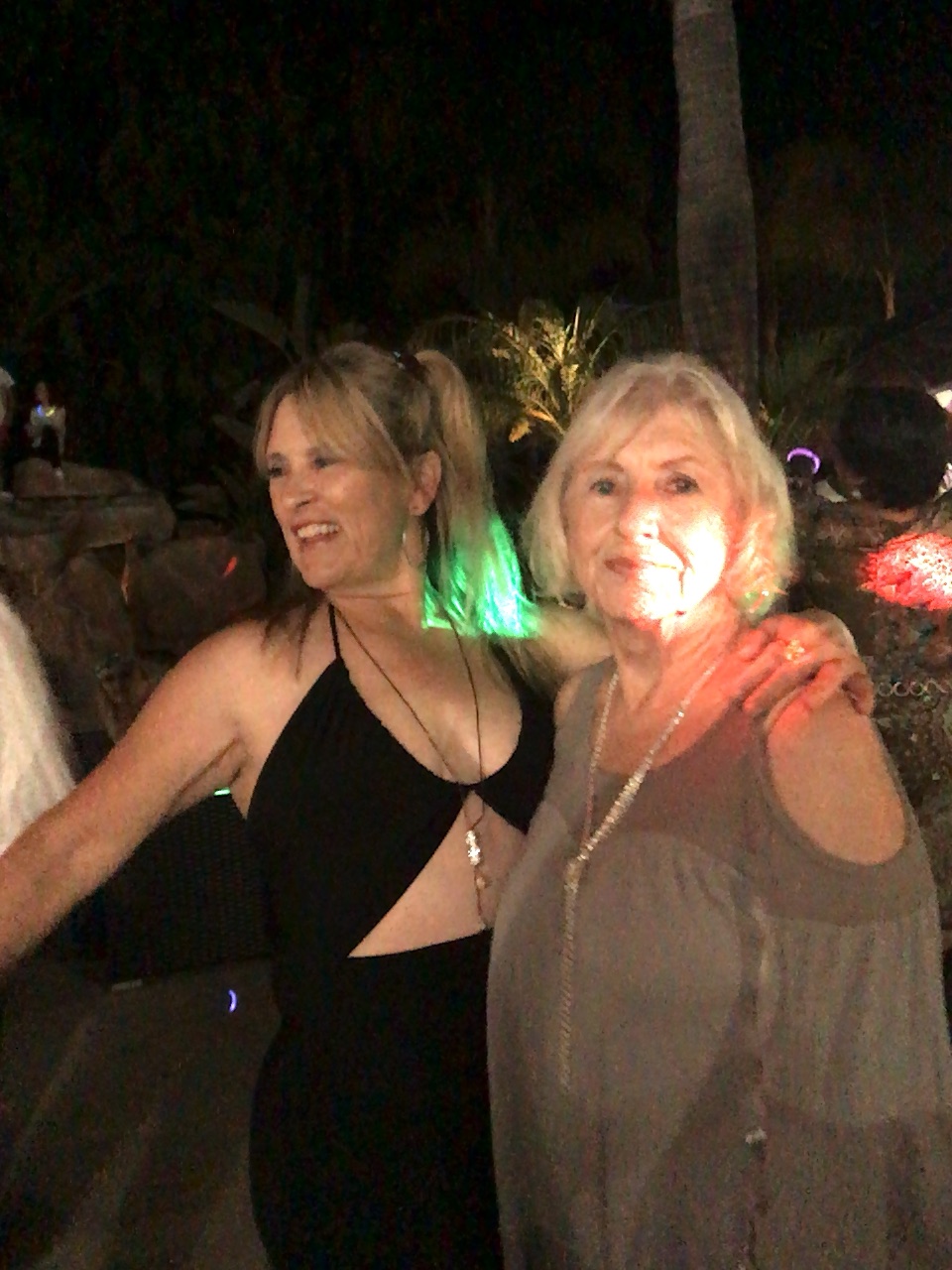 this.props.alt — 2