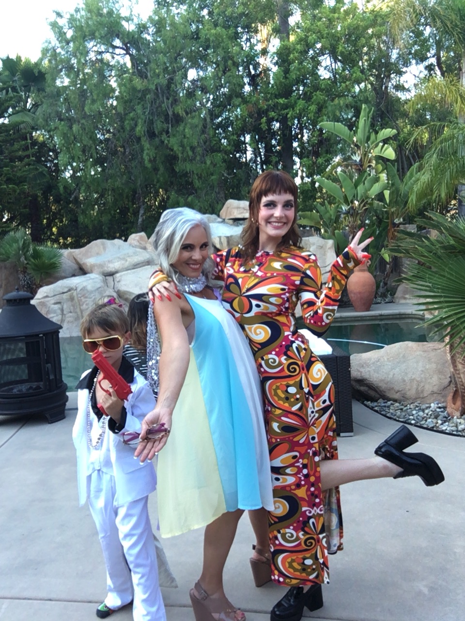 this.props.alt — 1